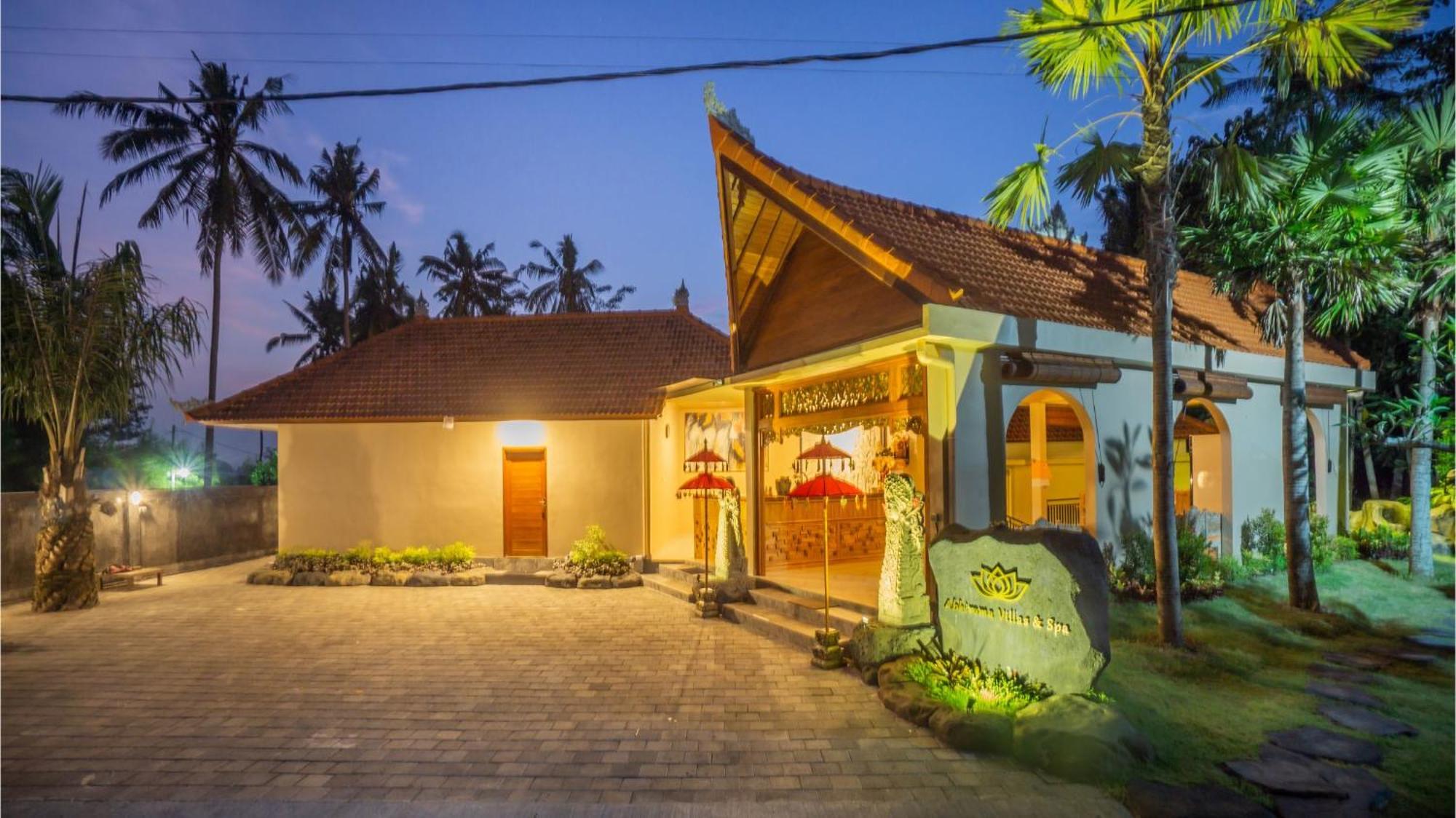 Abhirama Villa *