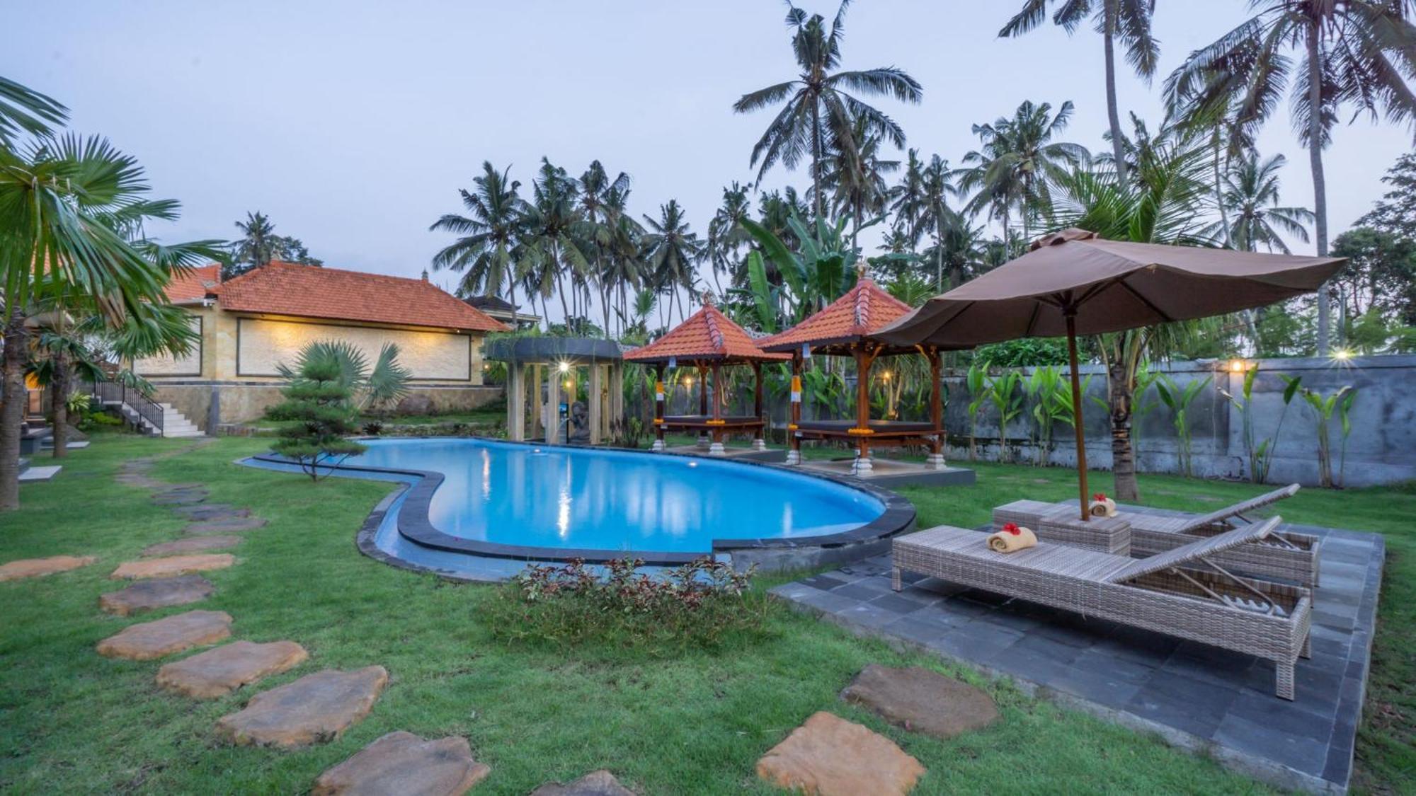 Abhirama Villa *